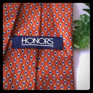 Honors necktie